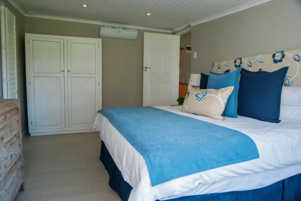 Sneezewood Farm Bed&Breakfast And Self-Catering Cottage Dundee Room photo